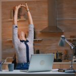 Protažení po práci, které vám zabere jen 10 minut!